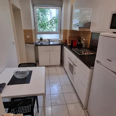 Gare, Au Bout Du Quai Mulhouse