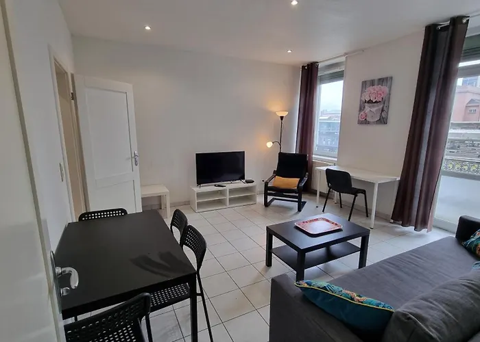 Appartement Gare, Au Bout Du Quai